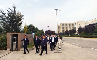 團(tuán)市委、市貿(mào)促會、市青企協(xié)一行到工投集團(tuán)涇河產(chǎn)業(yè)園考察交流