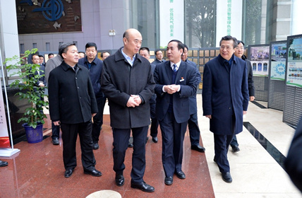 【陜鼓集團(tuán)】陜西省委副書記、省長、省政府黨組書記劉國中一行蒞臨陜鼓視察指導(dǎo)工作